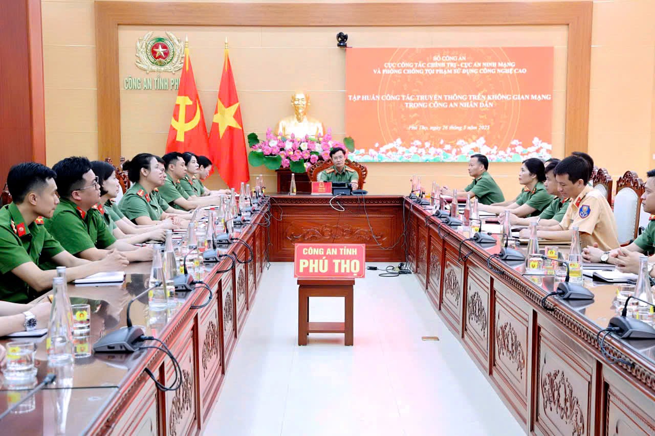 Hội nghị triển khai công tác